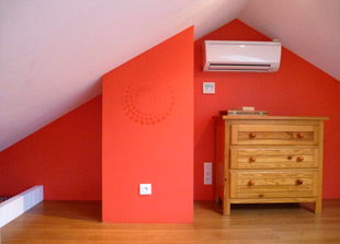 Chambre mur rouge